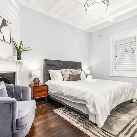 Stunning Two Bedroom In Millers Point 16 High Self- Catering Sydney Luaran gambar